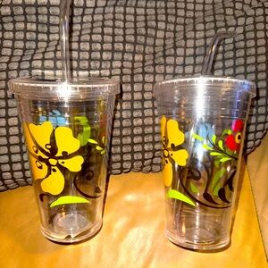 Floral Clear Acrylic Tumblers with Straws, Set of two, NWT